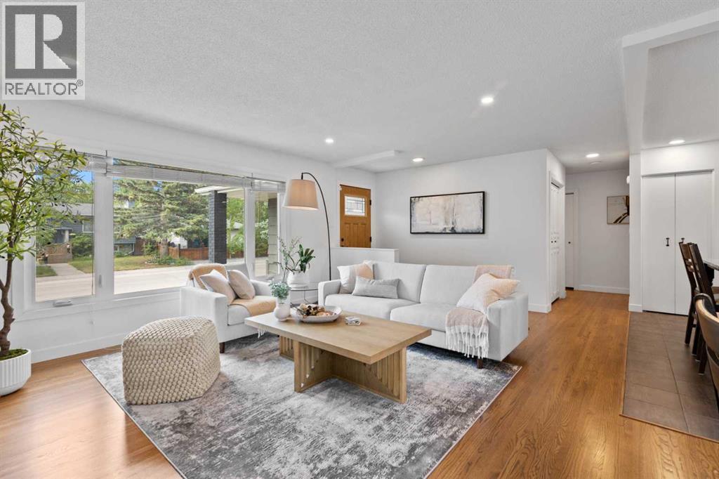 20 Mapleburn Drive SE, Calgary, Alberta  T2J 1Y4 - Photo 9 - A2336079