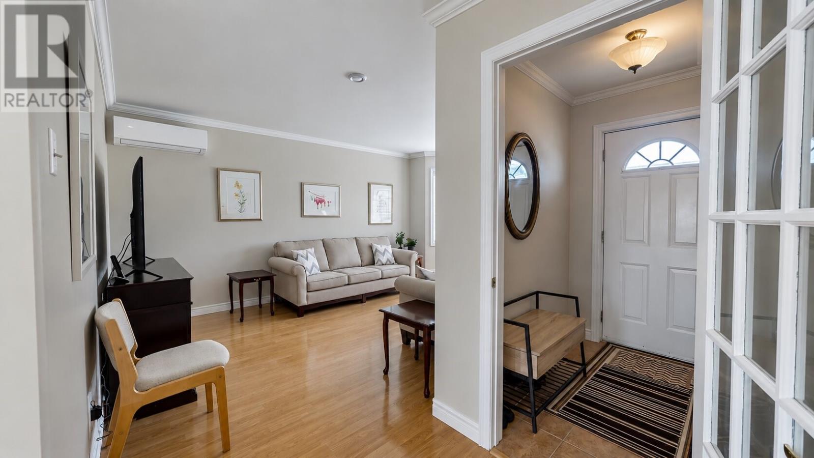 16 Newhook Place, St. John's — photo 3