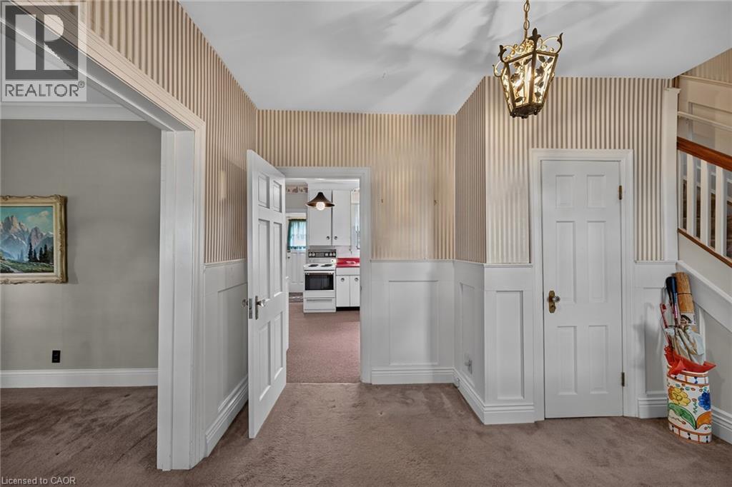 48 Garner Road W, Ancaster, Ontario  L9G 3K9 - Photo 7 - 40858522