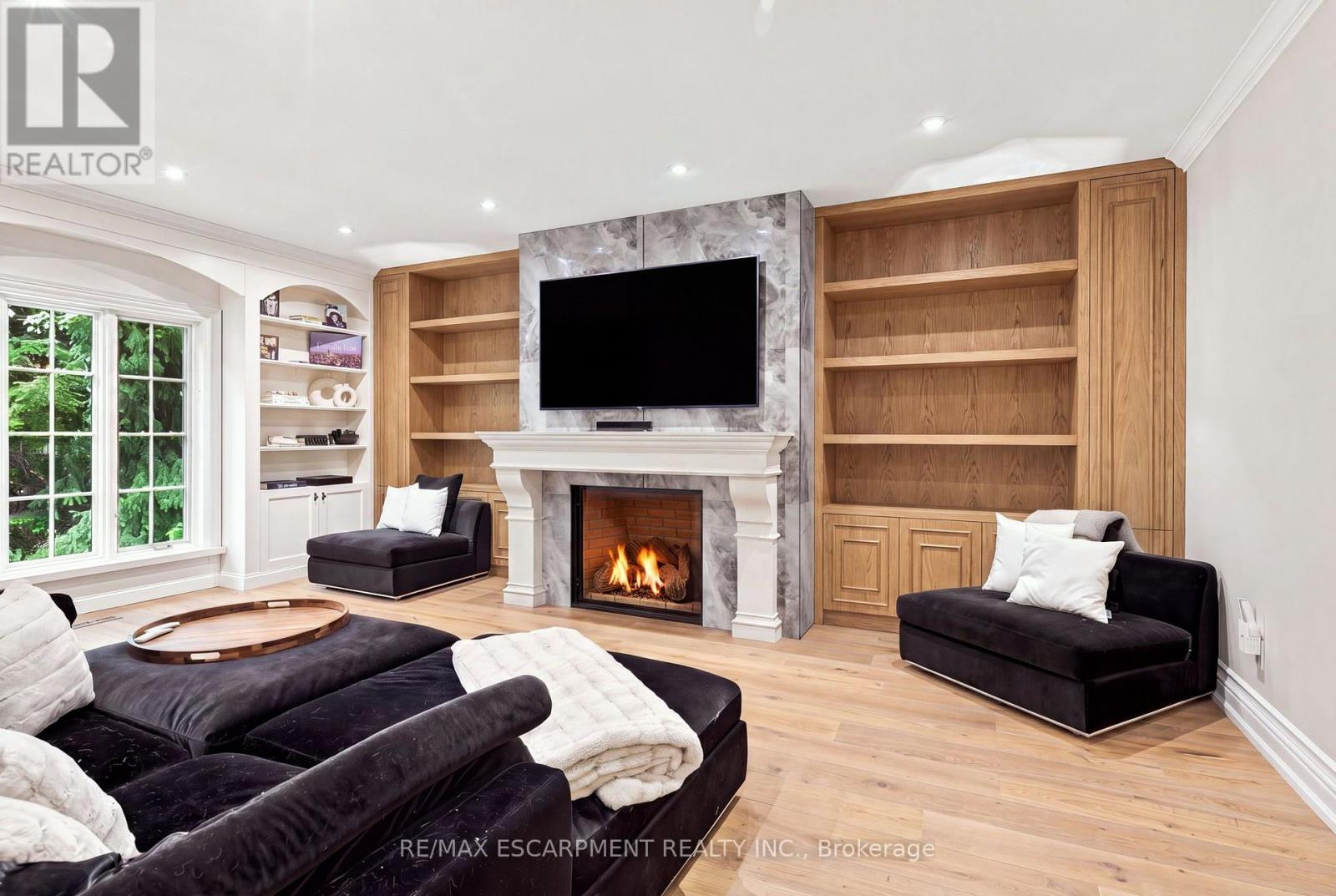 2025 & 2035 Heartwood Court, Mississauga, Ontario  L5C 4P7 - Photo 19 - W13718640