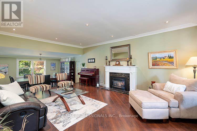 7 Treeline Court, Toronto, Ontario  M9C 1K7 - Photo 16 - W13718648