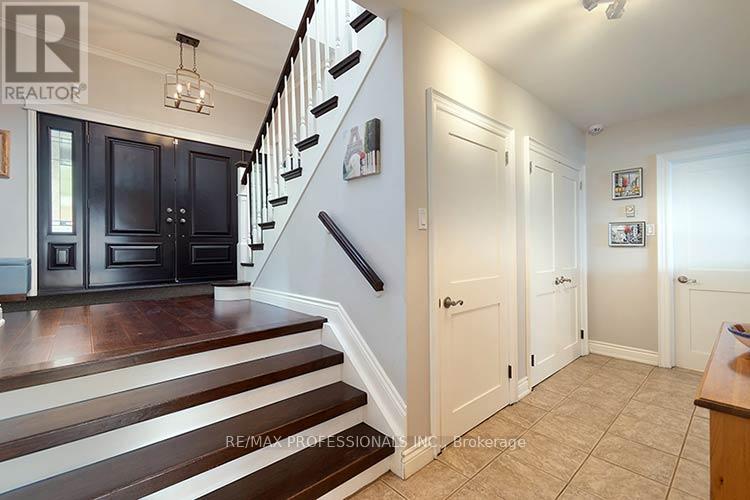 7 Treeline Court, Toronto, Ontario  M9C 1K7 - Photo 29 - W13718648