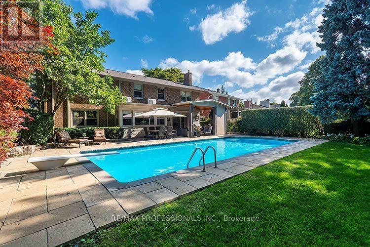 7 Treeline Court, Toronto, Ontario  M9C 1K7 - Photo 36 - W13718648
