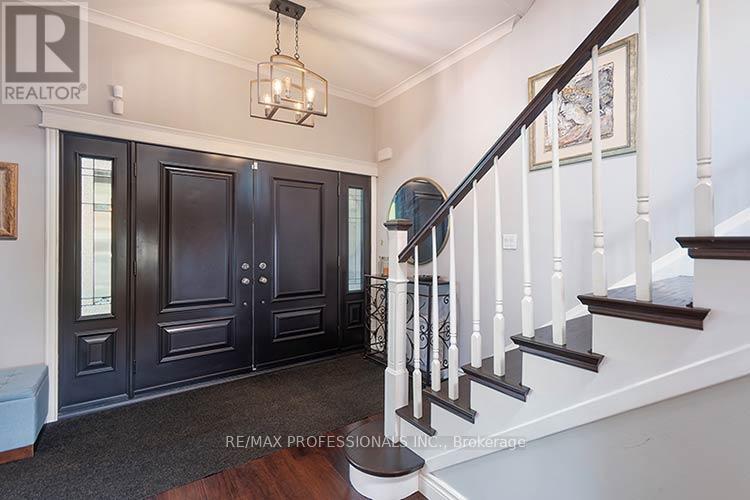 7 Treeline Court, Toronto, Ontario  M9C 1K7 - Photo 6 - W13718648