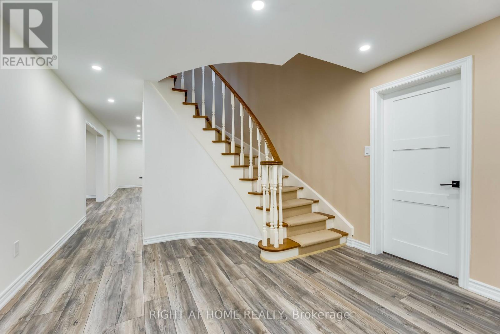 2175 Oneida Court, Mississauga, Ontario  L5C 4G5 - Photo 27 - W13718652