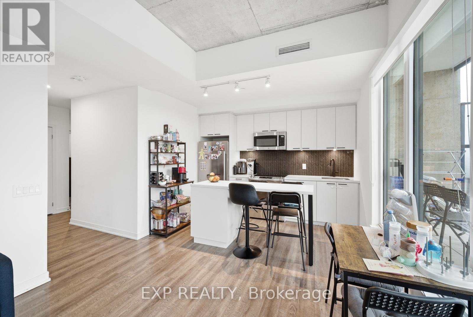 804 - 1808 St Clair Avenue W, Toronto, Ontario  M6N 0C1 - Photo 3 - W13718672