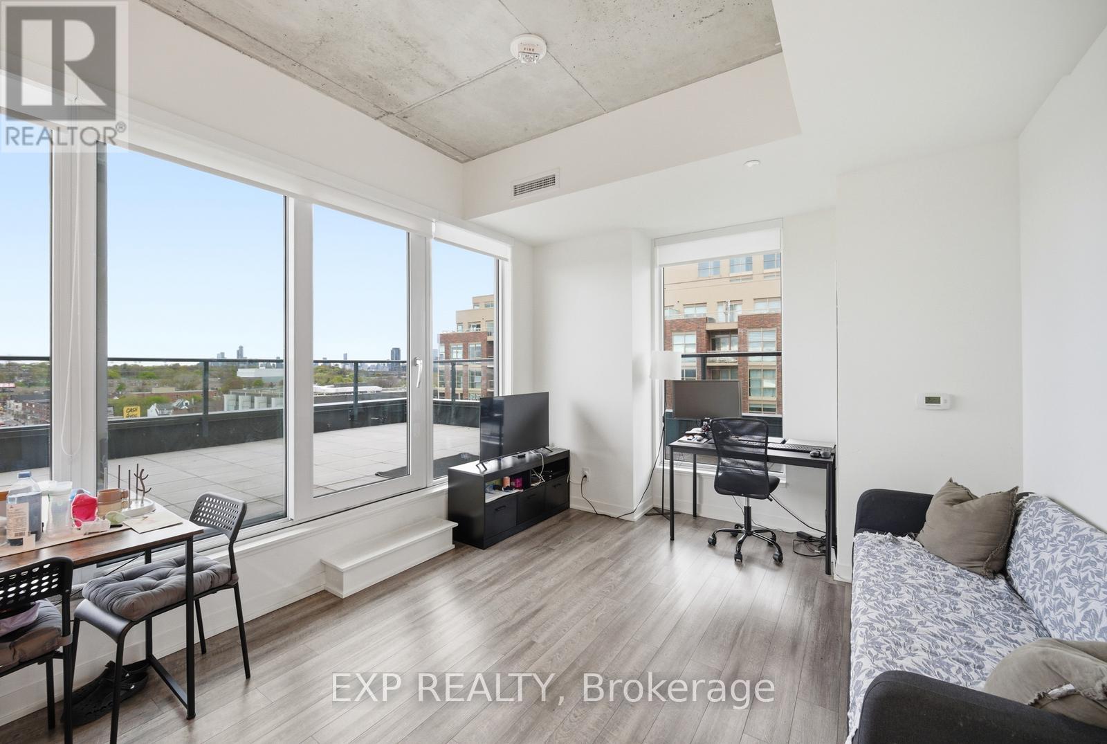 804 - 1808 St Clair Avenue W, Toronto, Ontario  M6N 0C1 - Photo 4 - W13718672