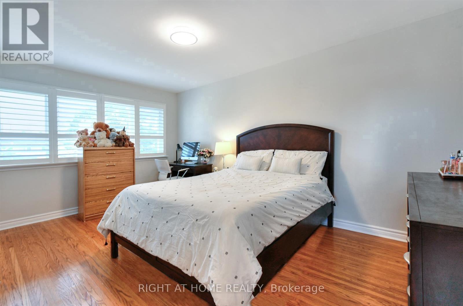 50 Chalkfarm Drive, Toronto, Ontario  M3L 1L2 - Photo 19 - W13718716