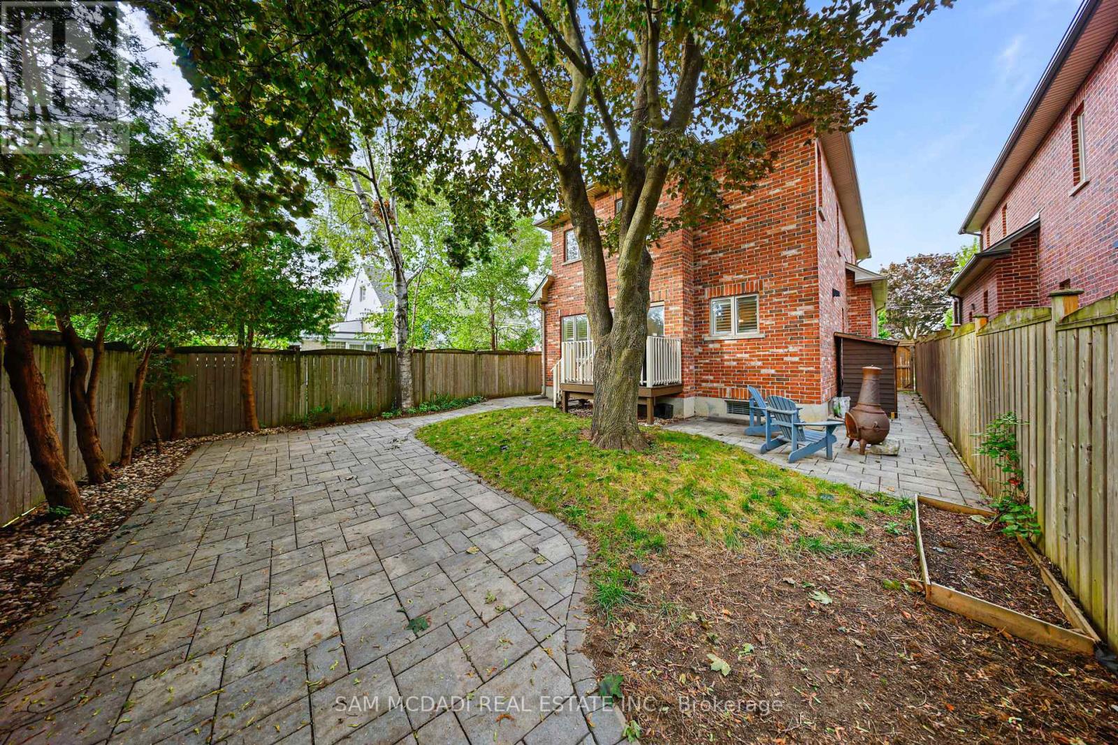 1238 Strathy Avenue, Mississauga, Ontario  L5E 2K6 - Photo 45 - W13718730