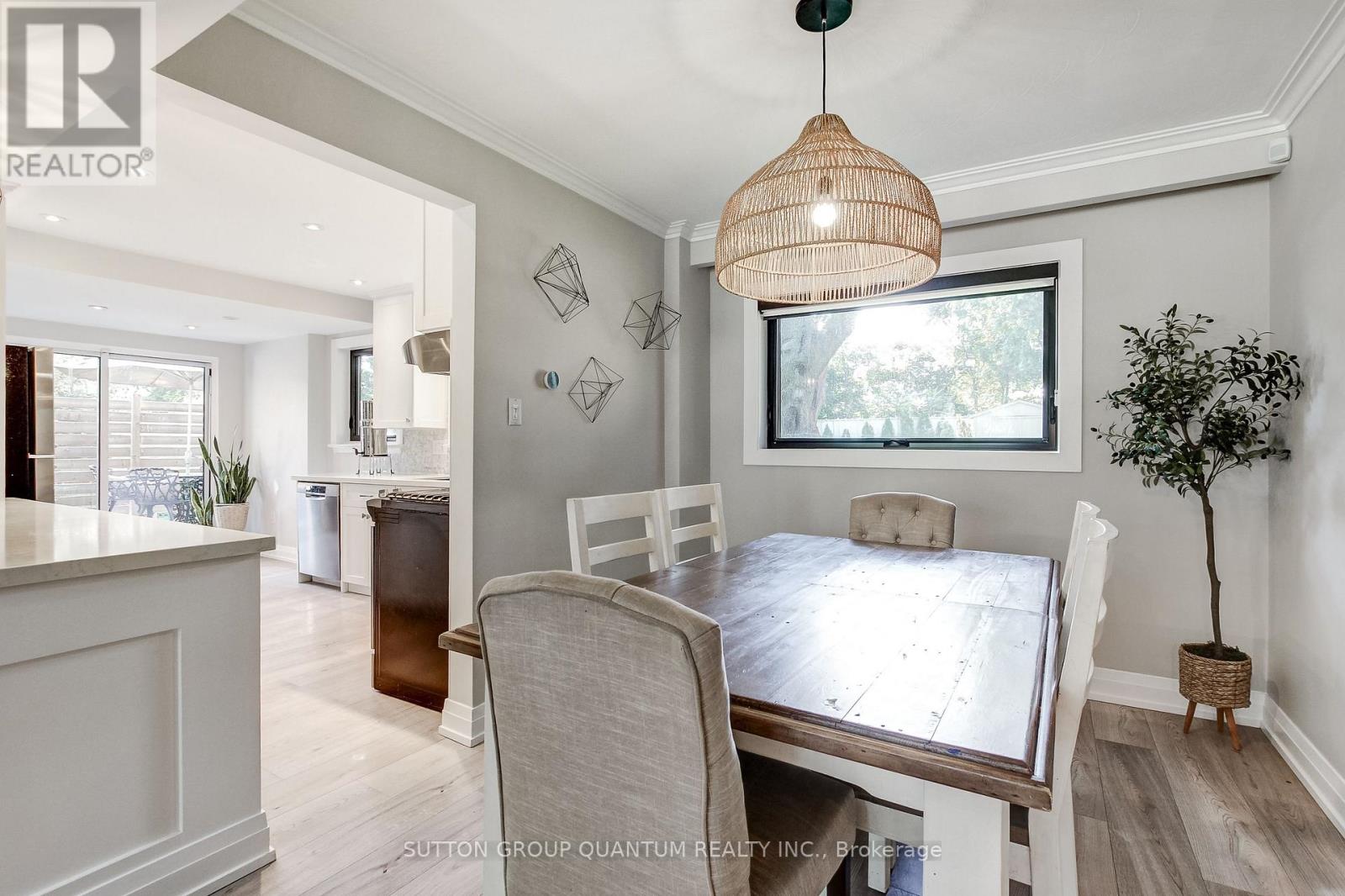 2011 Davebrook Road, Mississauga, Ontario L5J 3M4 - Photo 12 - W13718740
