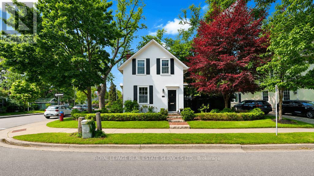 124 Chisholm Street, Oakville, Ontario  L6K 3J2 - Photo 2 - W13718770