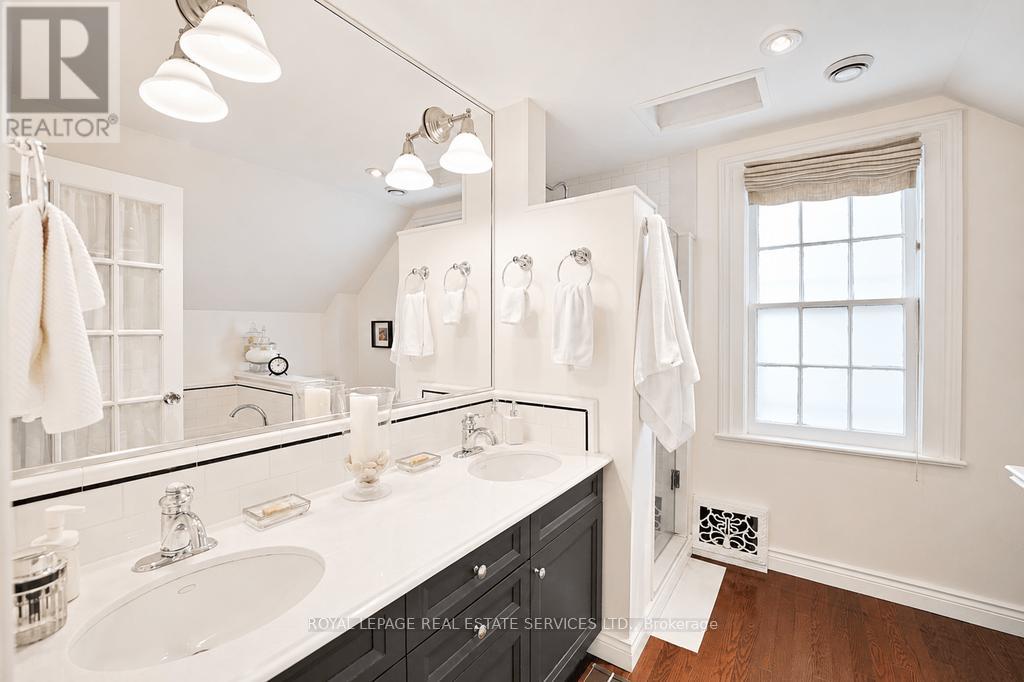 124 Chisholm Street, Oakville, Ontario  L6K 3J2 - Photo 32 - W13718770
