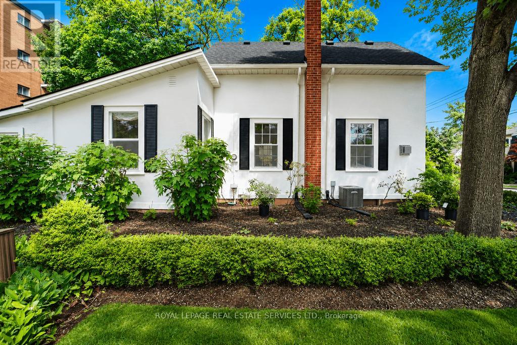 124 Chisholm Street, Oakville, Ontario  L6K 3J2 - Photo 39 - W13718770