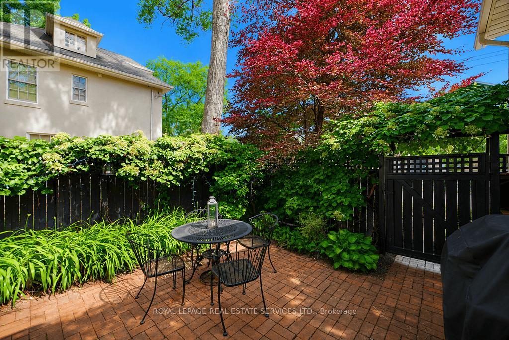 124 Chisholm Street, Oakville, Ontario  L6K 3J2 - Photo 43 - W13718770