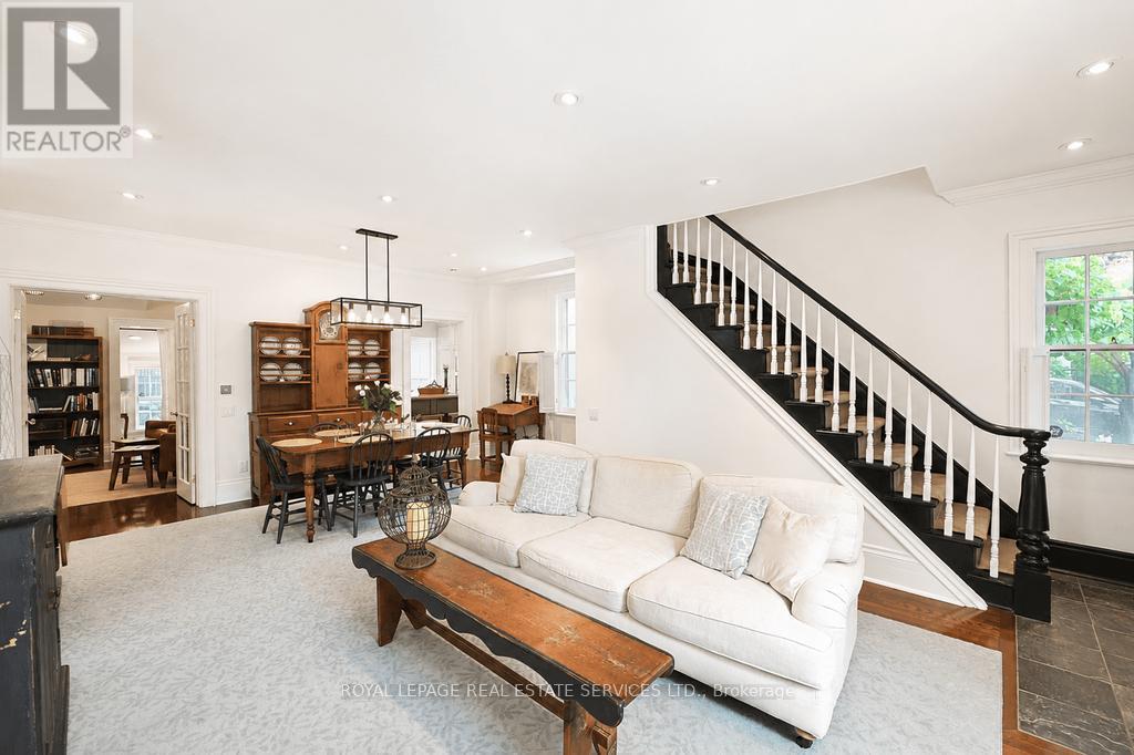 124 Chisholm Street, Oakville, Ontario  L6K 3J2 - Photo 6 - W13718770