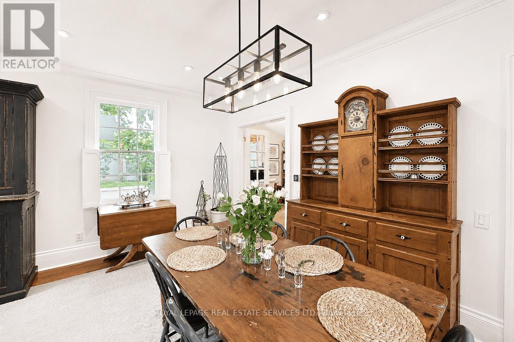 124 Chisholm Street, Oakville, Ontario  L6K 3J2 - Photo 9 - W13718770