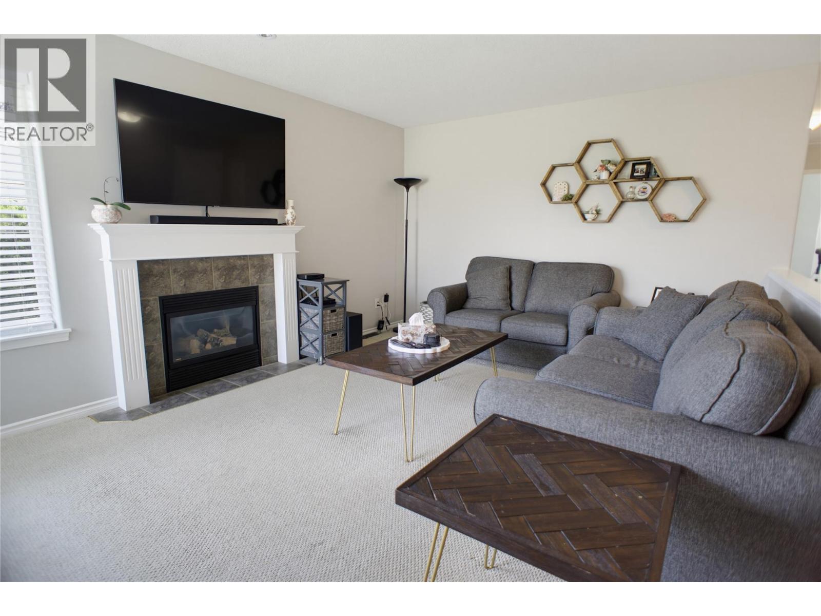 1149 Raven Drive, Kamloops, British Columbia  V2B 8P4 - Photo 5 - 10398382
