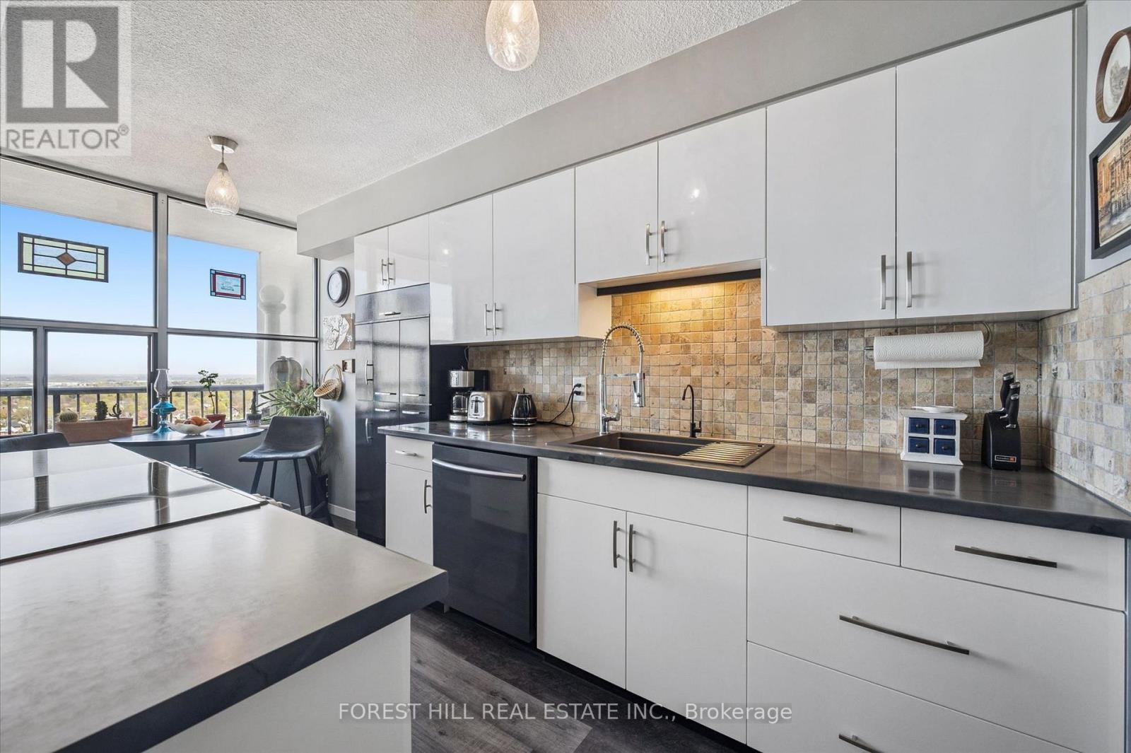 1801 - 81 Church Street, Kitchener, Ontario  N2G 4M1 - Photo 18 - X13718612