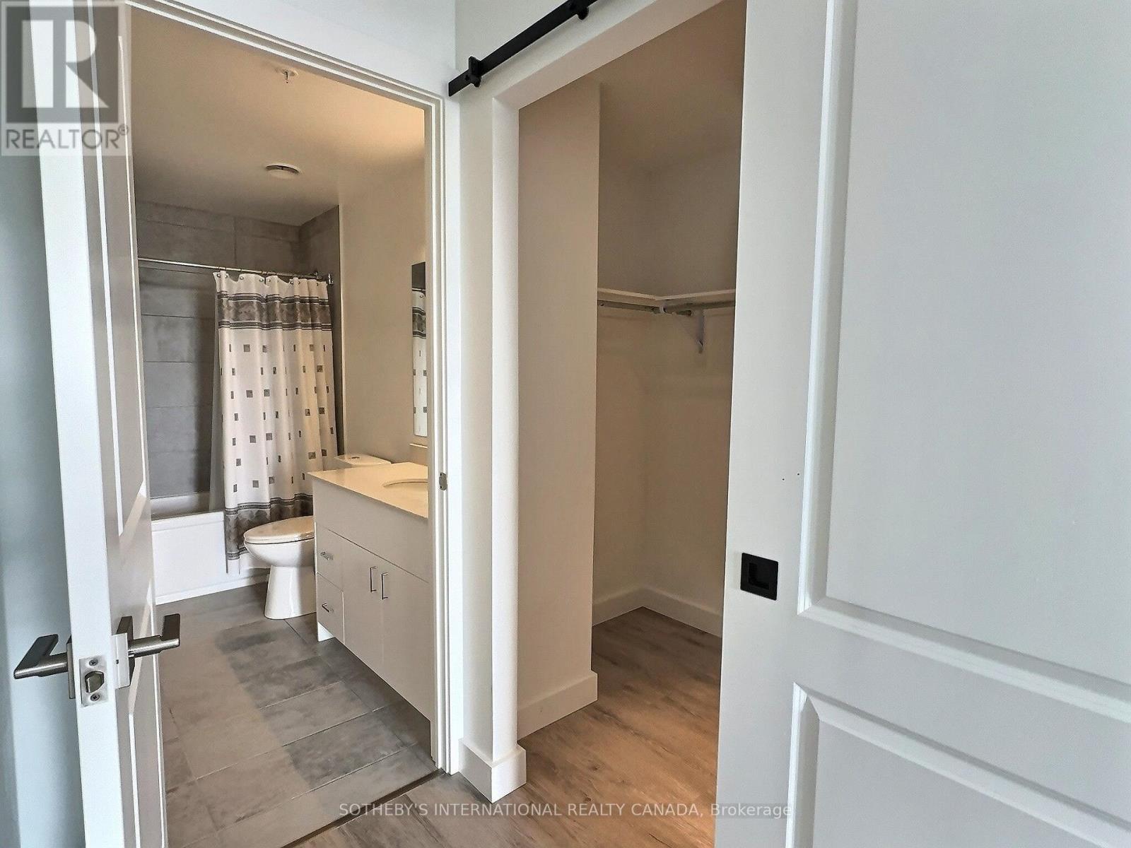 1107 - 15 GLEBE STREET