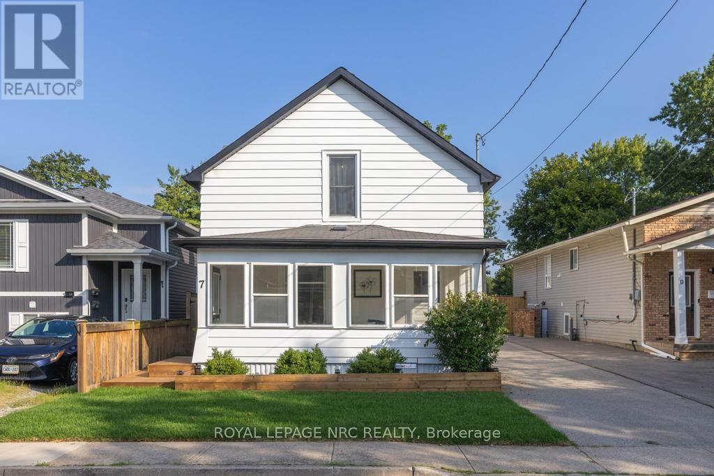 7 CAPNER STREET, St. Catharines, Ontario