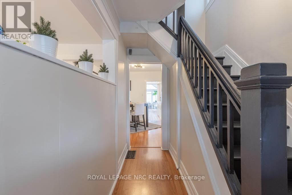 7 Capner Street, St. Catharines, Ontario  L2P 2K2 - Photo 4 - X13718690