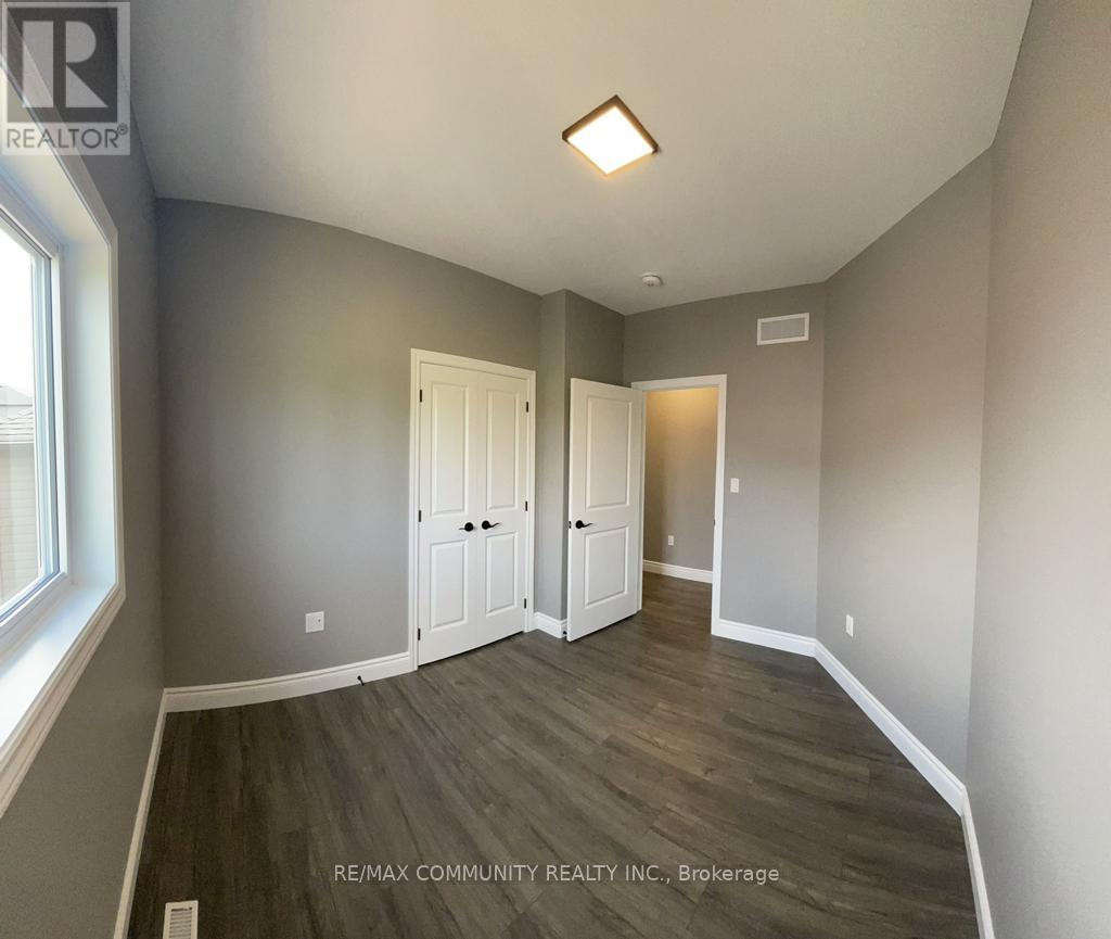 10 Redwood Drive, Belleville, Ontario  K8N 0K4 - Photo 3 - X13718722