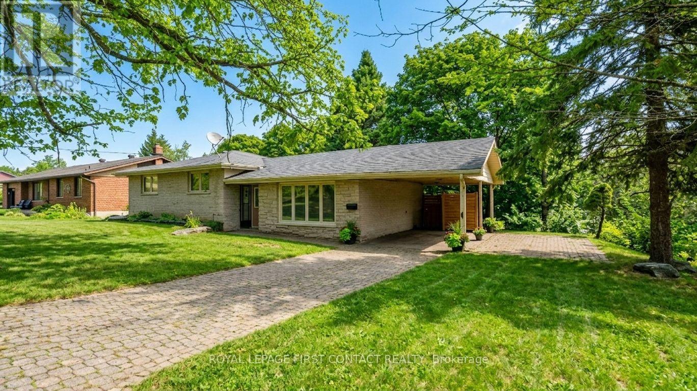18 KENNEDY DRIVE, Kawartha Lakes, Ontario