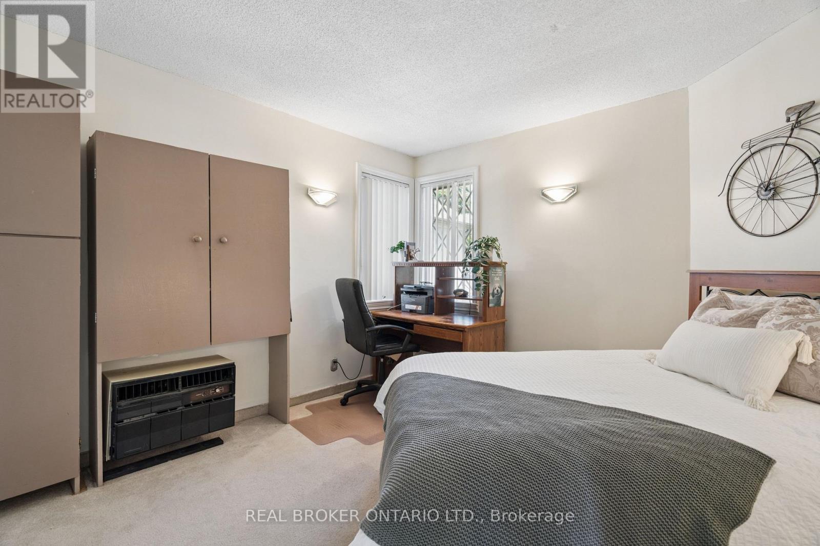 695 Front Road, Pickering, Ontario L1W 1P1 - Photo 24 - E13667756