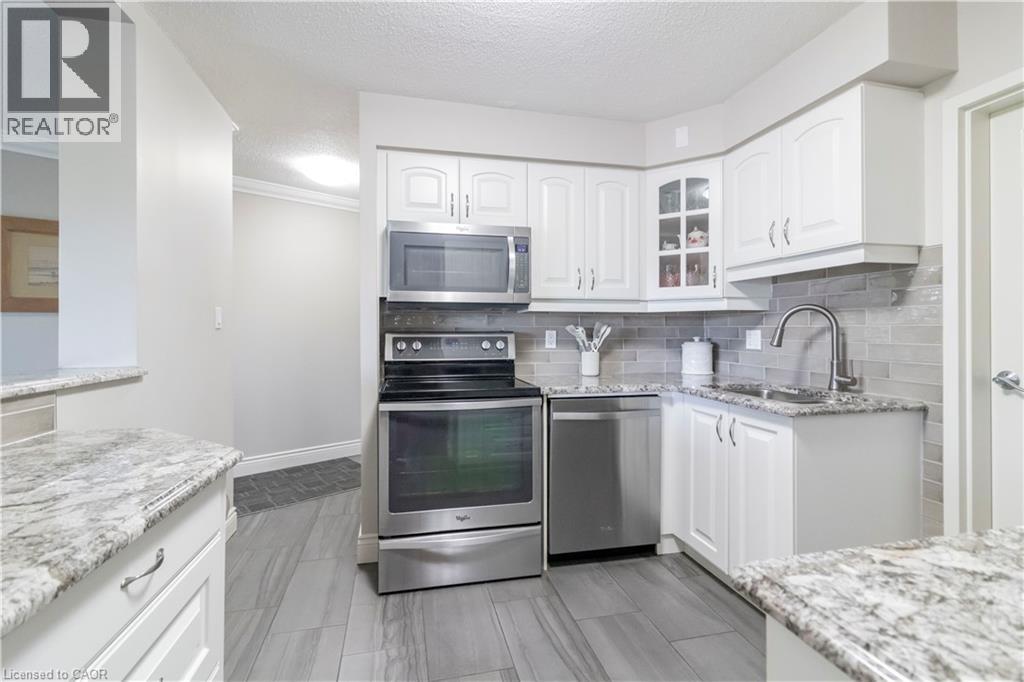 250 Glenridge Drive Unit# 401, Waterloo, Ontario N2J 4H8 - Photo 4 - 40858835