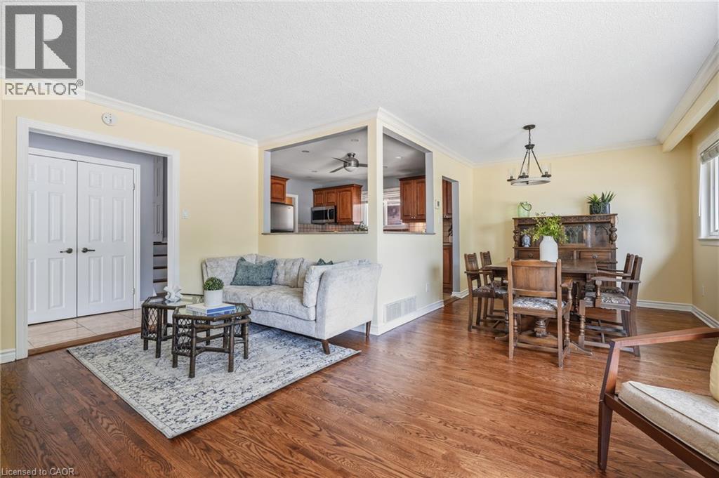 616 Mullin Way, Burlington, Ontario  L7L 4J4 - Photo 10 - 40855957