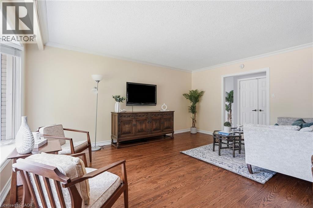 616 Mullin Way, Burlington, Ontario  L7L 4J4 - Photo 12 - 40855957