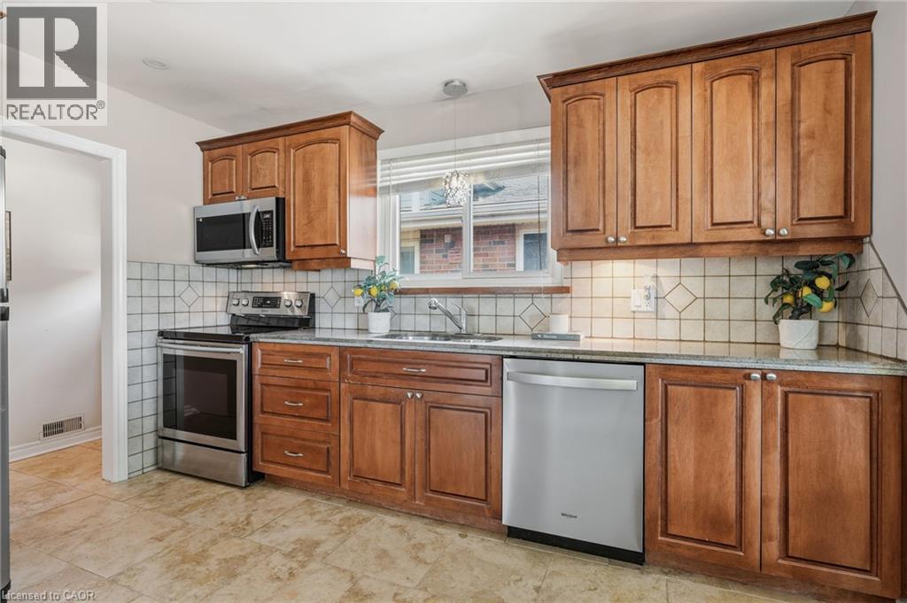 616 Mullin Way, Burlington, Ontario  L7L 4J4 - Photo 15 - 40855957