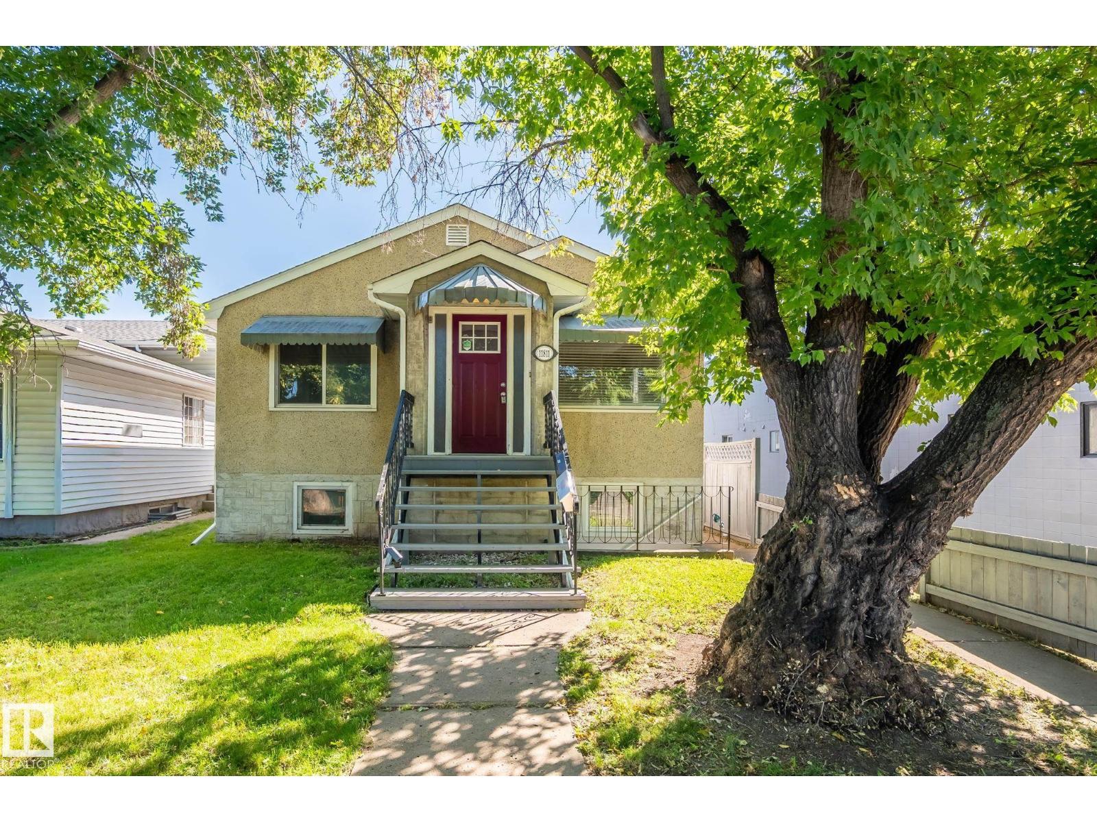 11811 70 St Nw, Edmonton, Alberta  T5B 1T8 - Photo 1 - E4505773