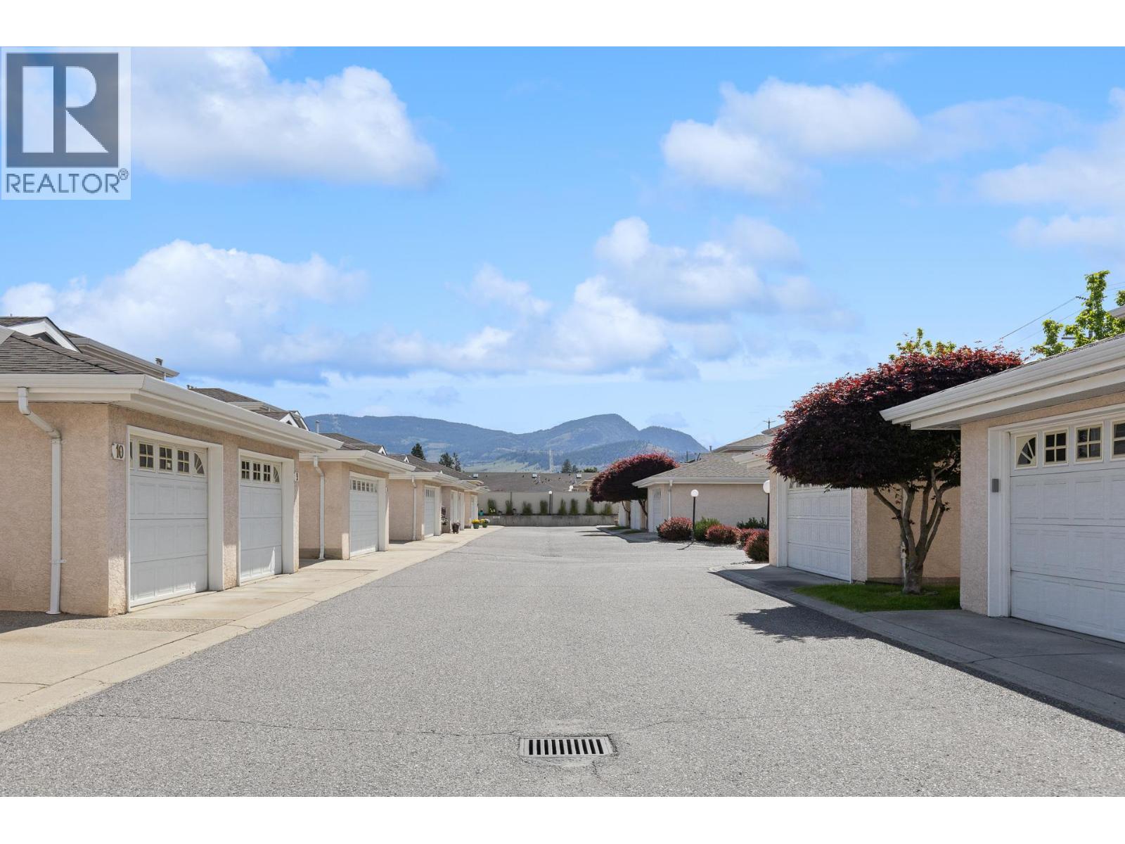 1800 Parkview Crescent Unit# 10, Kelowna, British Columbia  V1X 7G6 - Photo 11 - 10389350