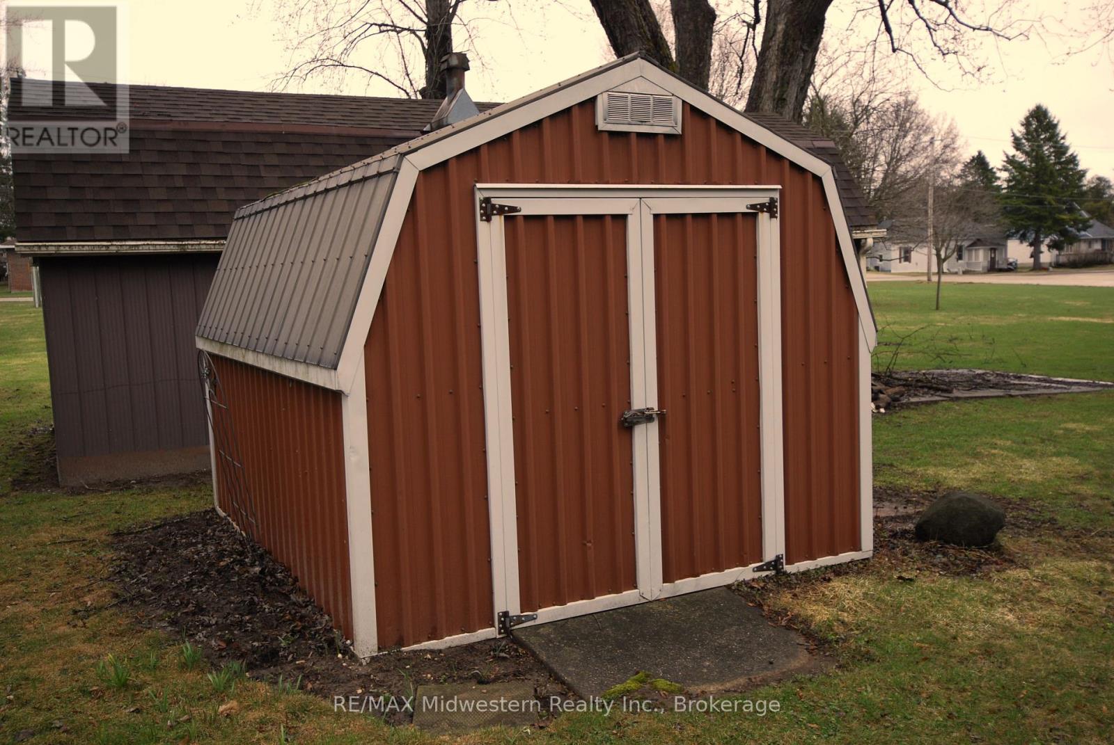 69 Louise Street, Minto, Ontario  N0G 1Z0 - Photo 21 - X12984978