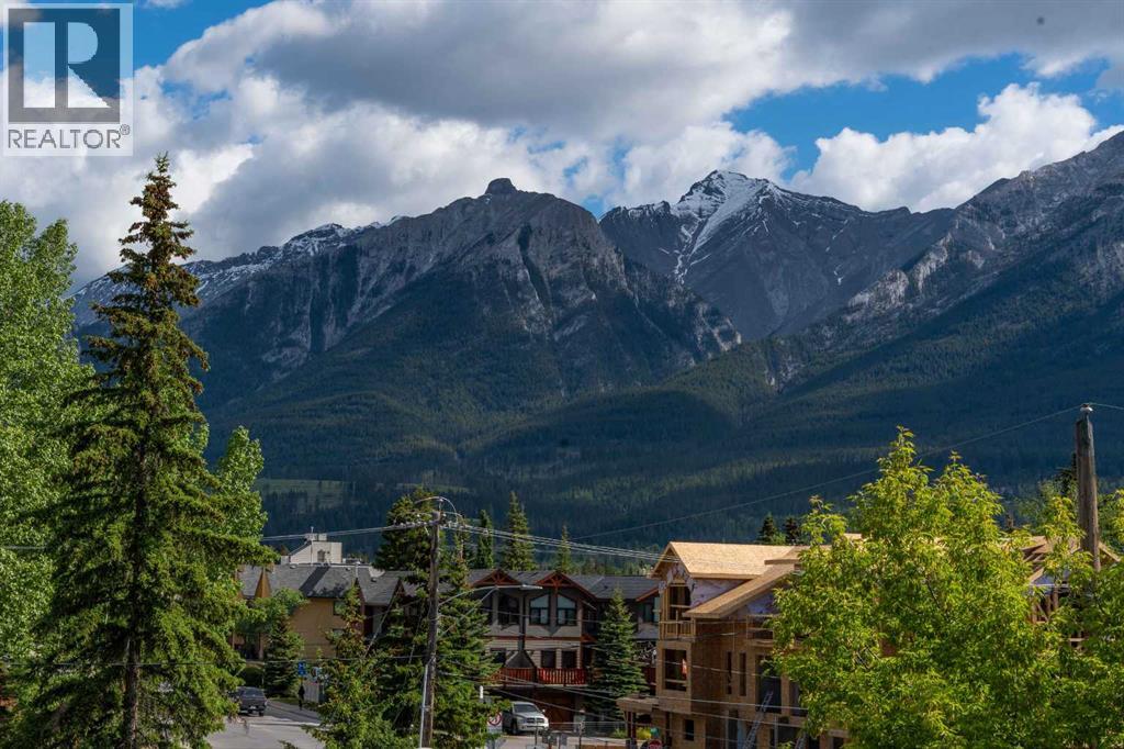 905a Bridge Road, Canmore, Alberta  T1W 2E5 - Photo 11 - A2325581