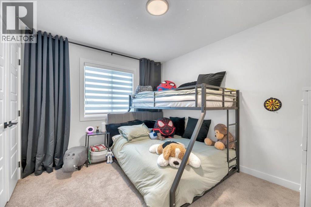 77 Versant Point SW, Calgary, Alberta  T2Z 0Z5 - Photo 29 - A2333907