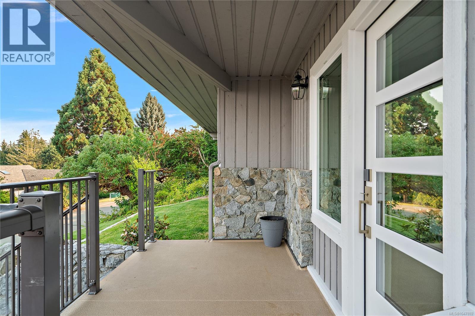 8750 Pender Park Dr, North Saanich, British Columbia  V8L 3Z5 - Photo 28 - 1047892