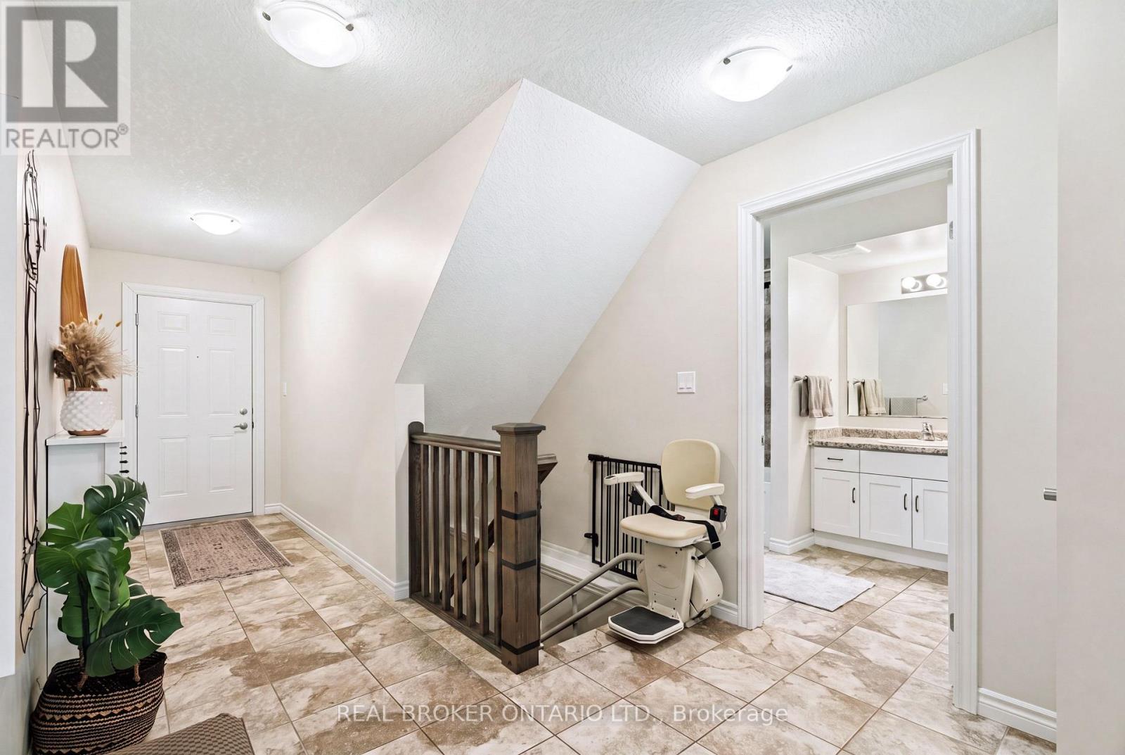 9b - 9 Guthrie Lane, Guelph/eramosa, Ontario  N0B 2K0 - Photo 5 - X13679392