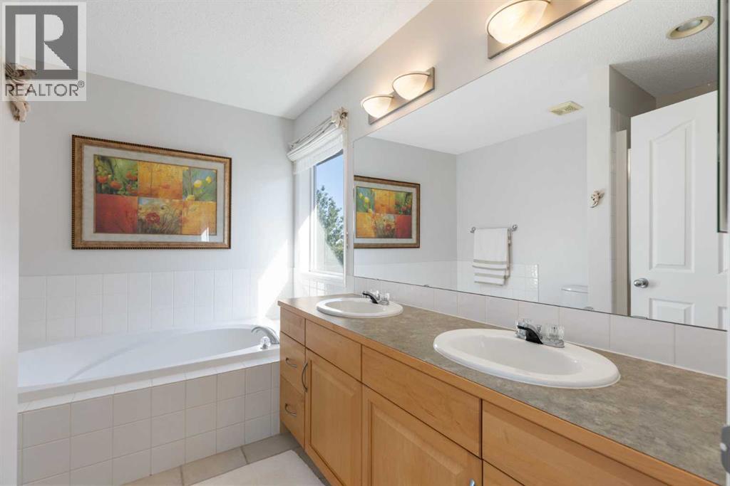 85 Royal Oak Crescent NW, Calgary, Alberta  T3G 4Y6 - Photo 27 - A2339388