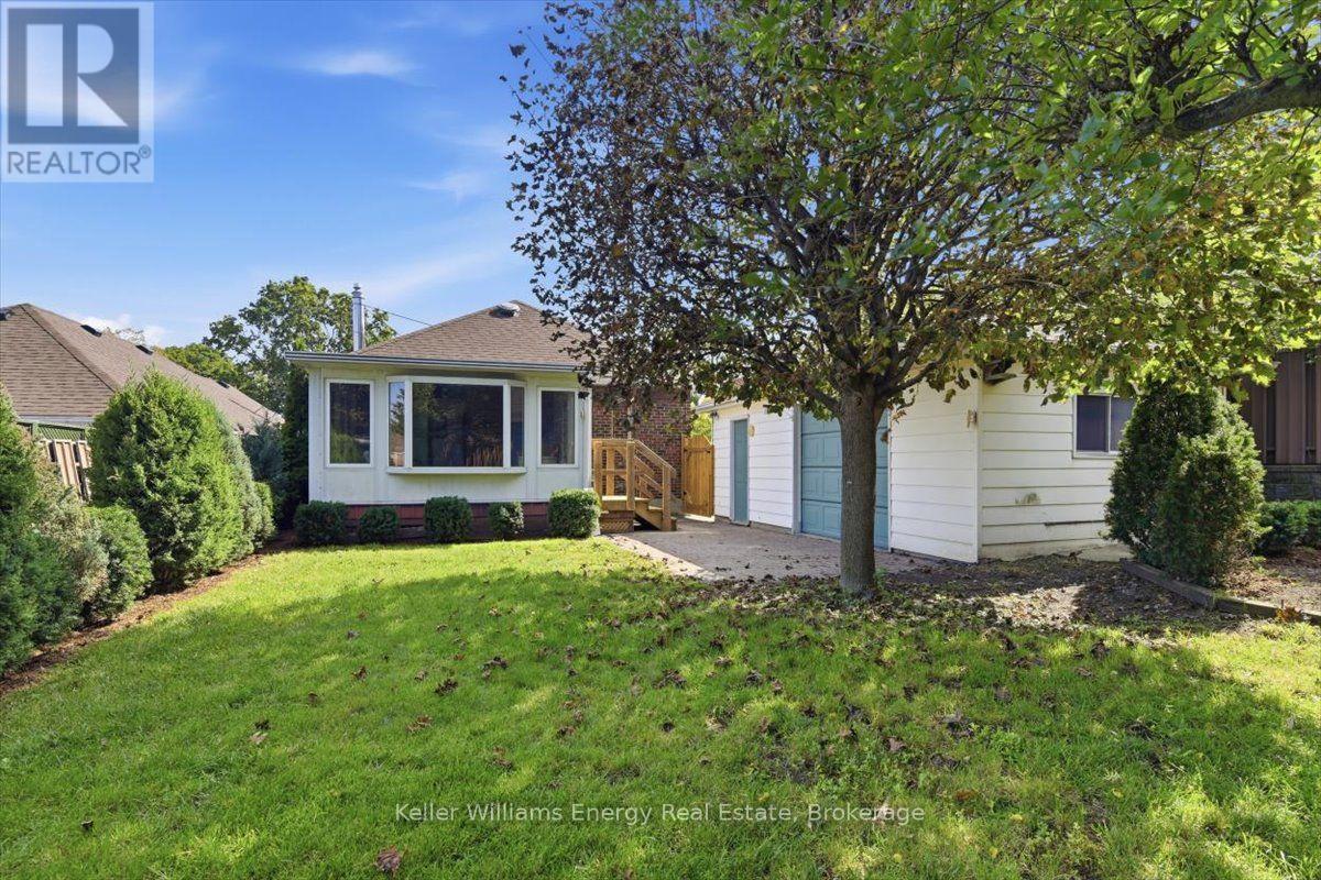 216 College Avenue, Oshawa, Ontario  L1J 1R7 - Photo 38 - E13718956