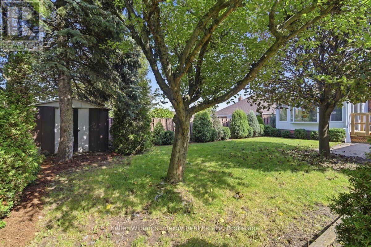 216 College Avenue, Oshawa, Ontario  L1J 1R7 - Photo 42 - E13718956