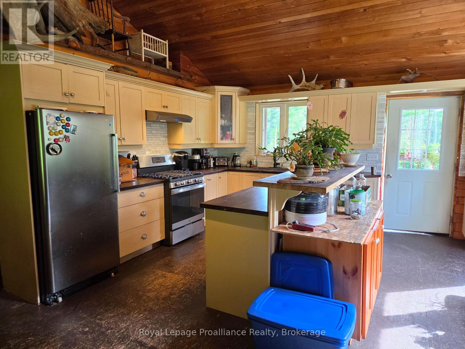 152 Addington Rd 3 N/A — photo 2