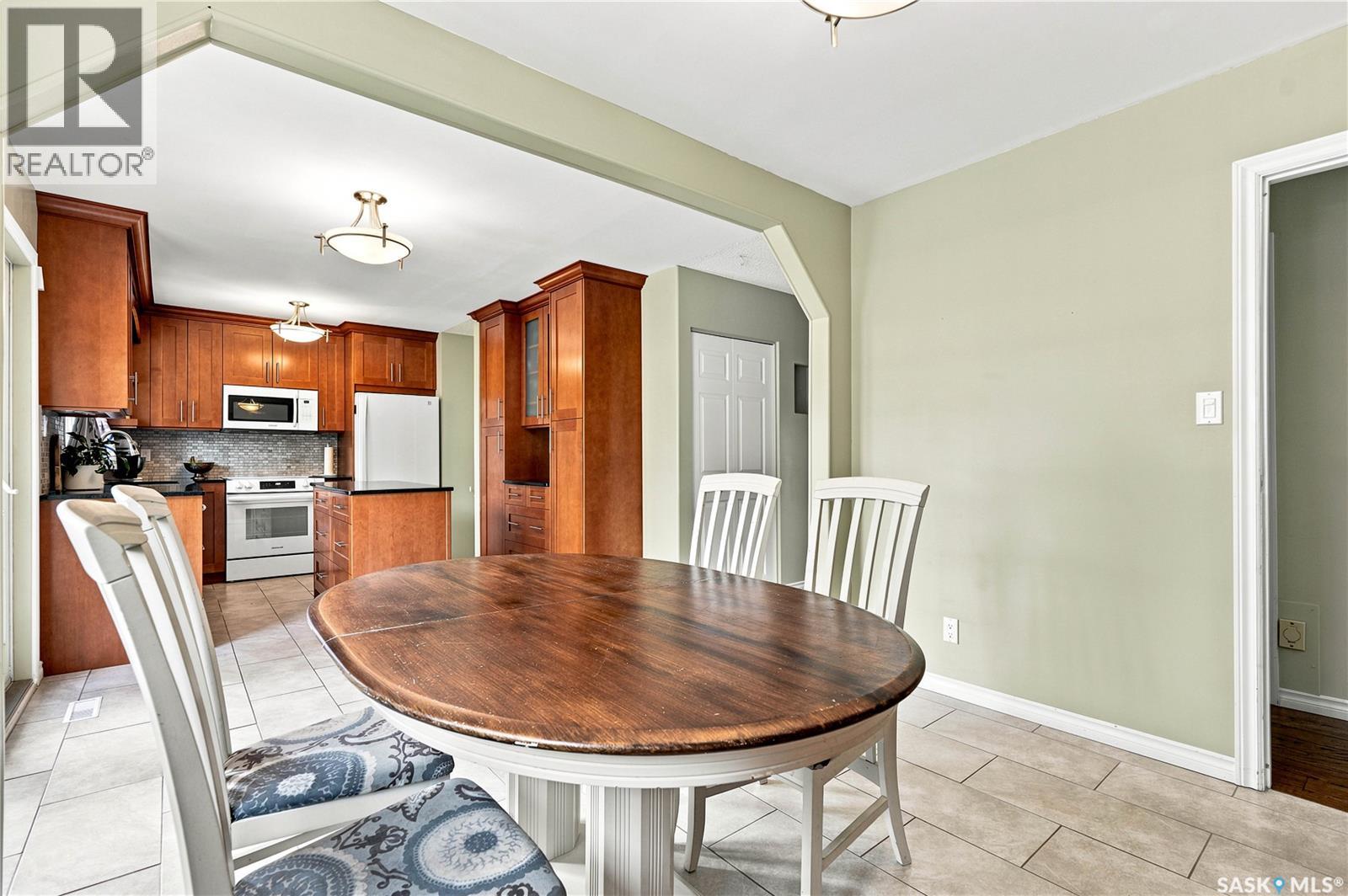 506 Fisher Crescent, Saskatoon, Saskatchewan  S7L 5E5 - Photo 12 - SK046833