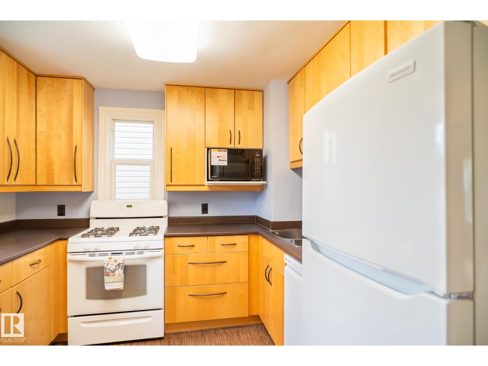 10936 70 Av Nw, Edmonton, Alberta  T6H 2G6 - Photo 17 - E4505753