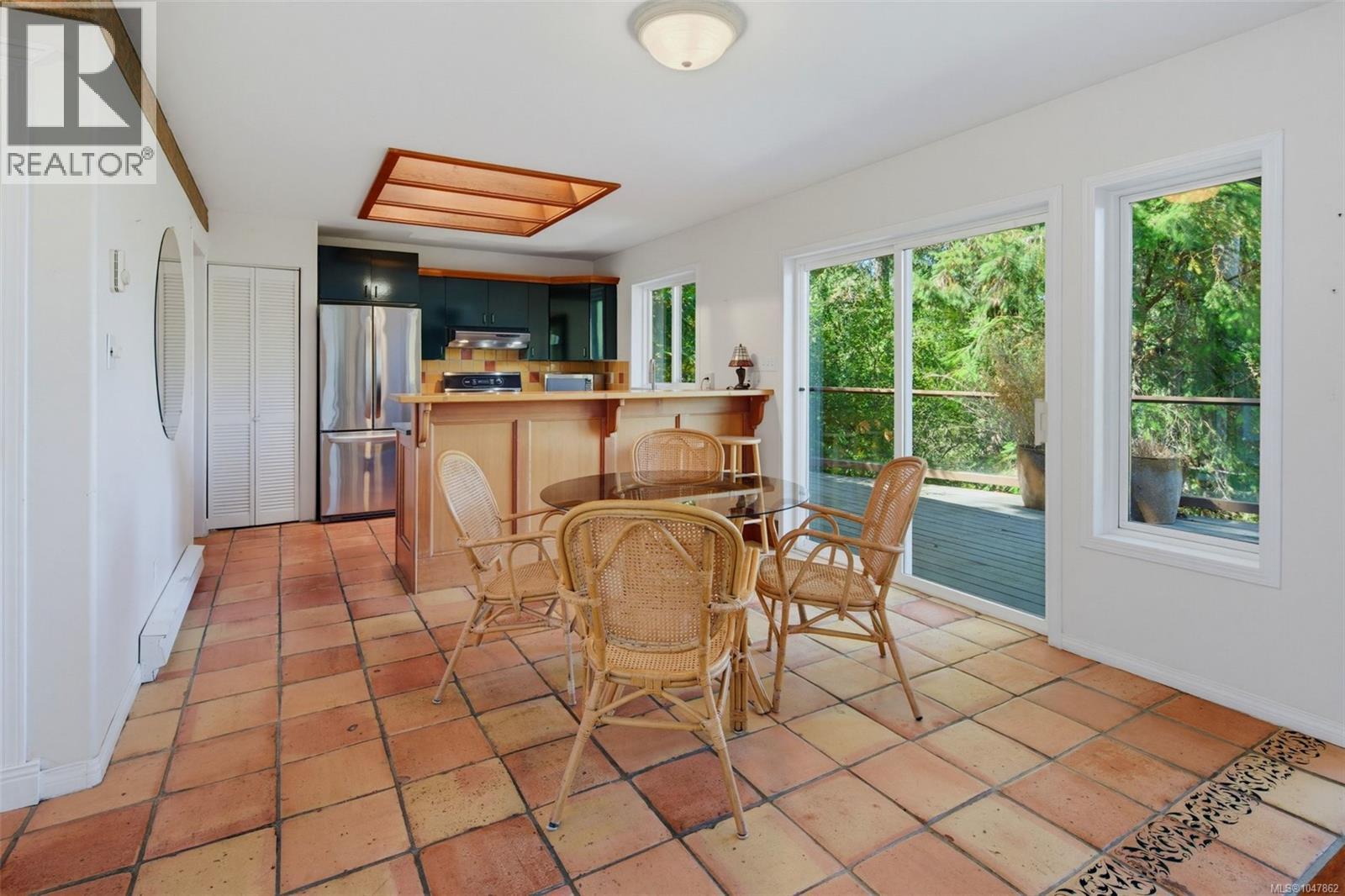 1387 Clun Pl, Sooke, British Columbia  V9Z 1B1 - Photo 10 - 1047862