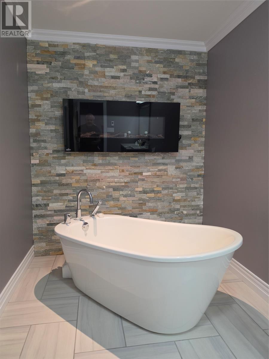 14 Smallwood Drive, Channel-Port aux Basques — photo 30