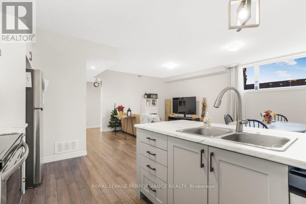 B - 4 Maxime Court, Clarence-Rockland, Ontario K0A 2A0 - Photo 4 - X13718946