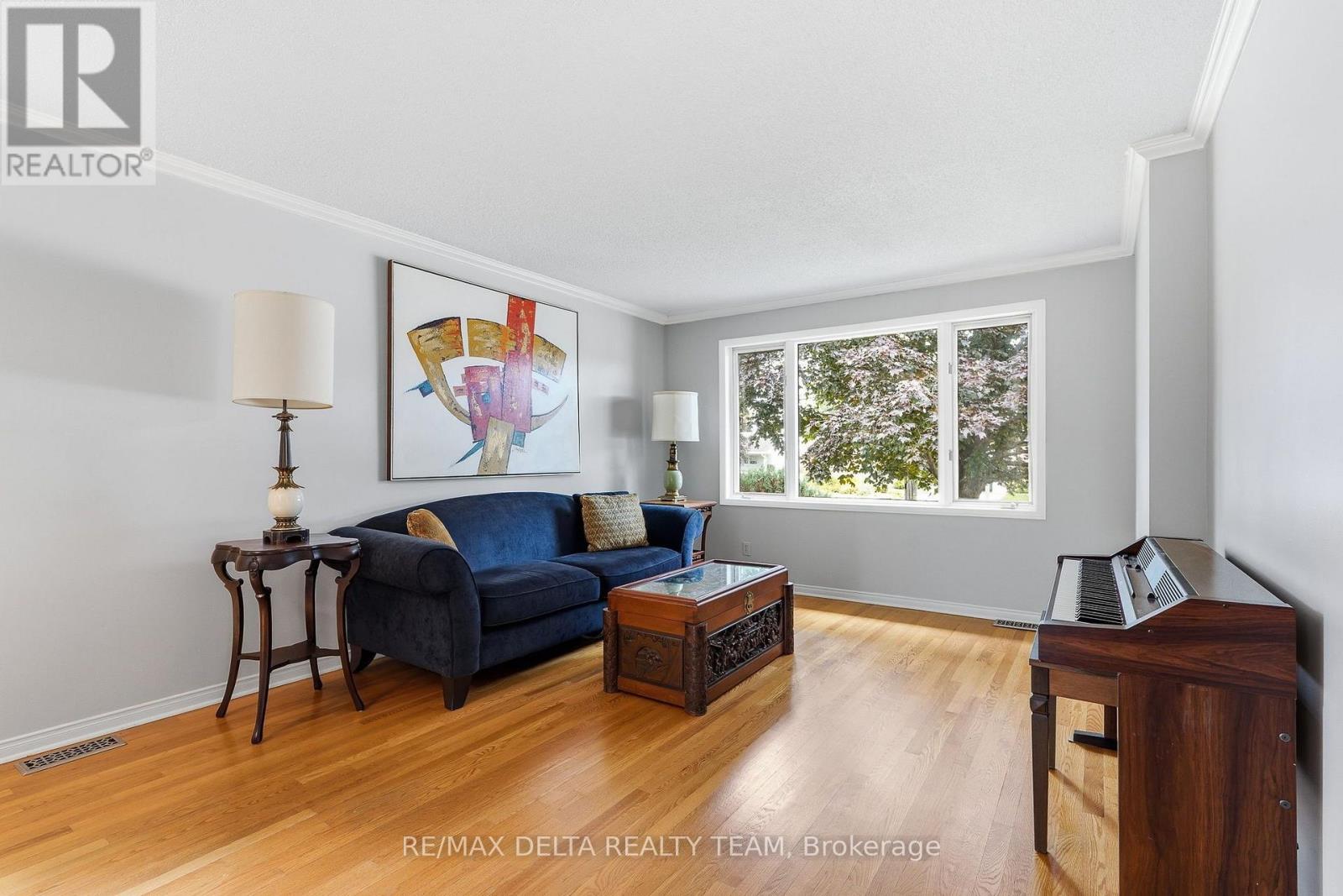 1587 Maxime Street, Ottawa, Ontario  K1B 3K9 - Photo 12 - X13718962