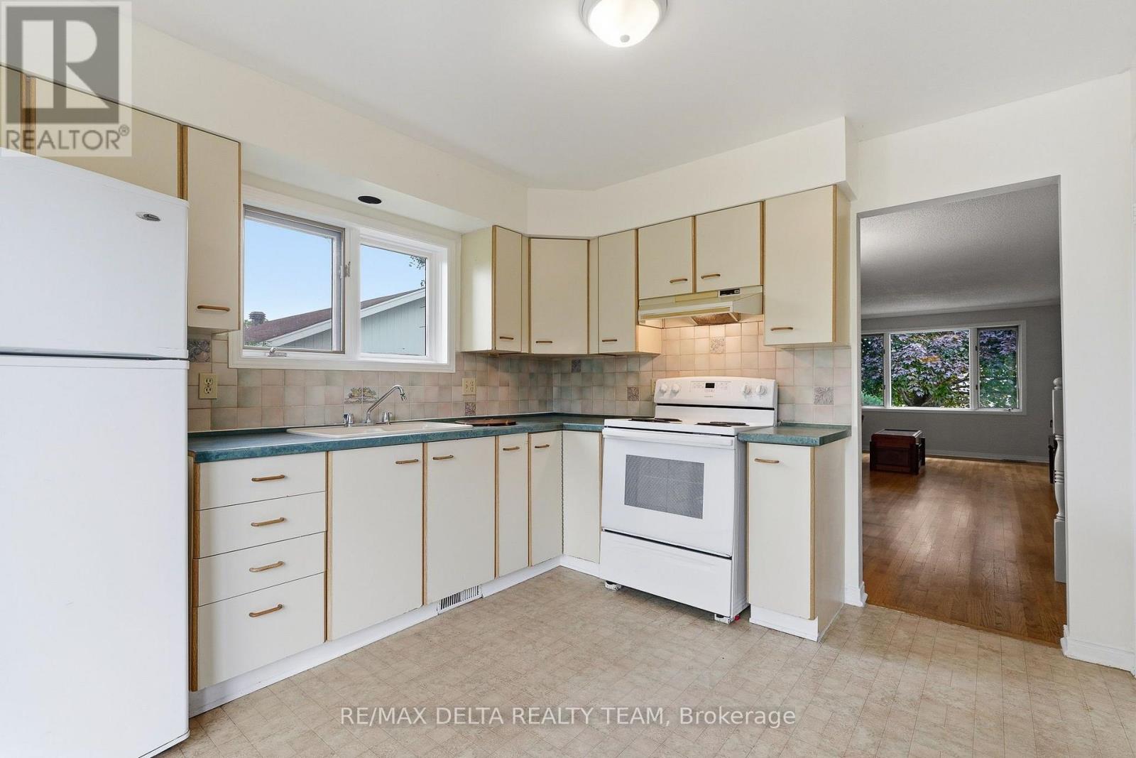 1587 Maxime Street, Ottawa, Ontario  K1B 3K9 - Photo 21 - X13718962
